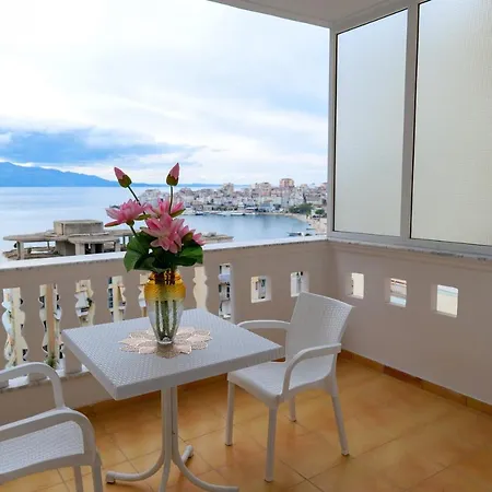 Appartement Sunny 3 *