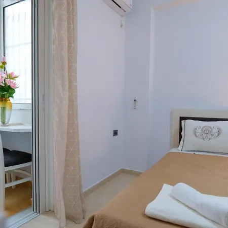 Sunny 3 Apartment *